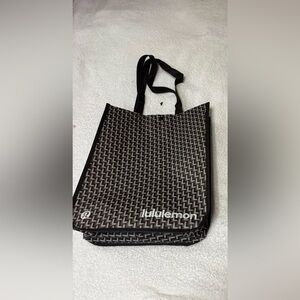 Brand New Lululemon Black and Gray Tote Set